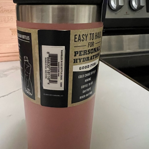 Yeti Rambler 18oz bottle - Picture 2 of 2